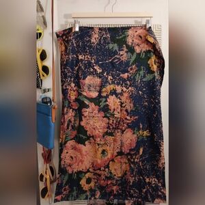 💜 3/$15💜Abstract Floral Pillow Shams, Set Of Two💜